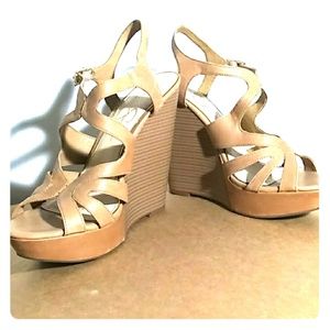 Jessica Simpson Wedges